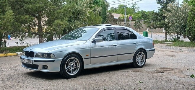 BMW 523-3