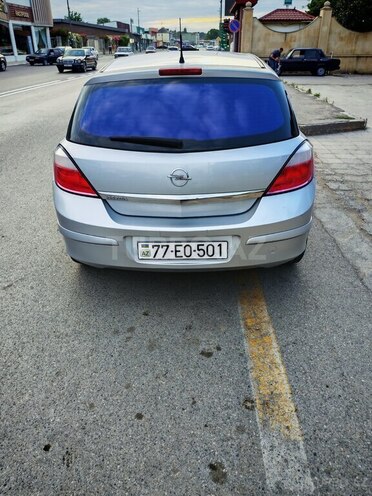 Opel Astra-2