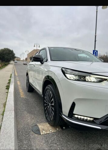 Honda e:NS1-3