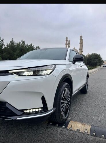 Honda e:NS1-2