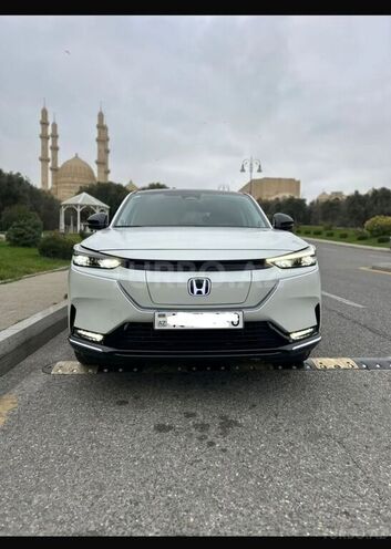Honda e:NS1-1