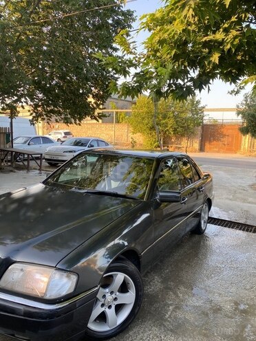 Mercedes C 180-5
