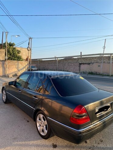 Mercedes C 180-10