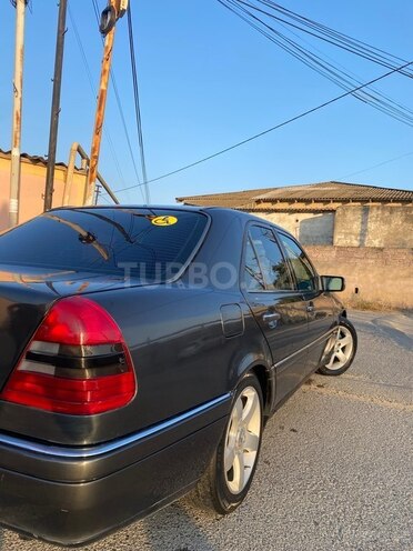Mercedes C 180-15