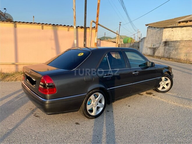 Mercedes C 180-16