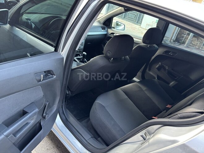 Opel Astra-14