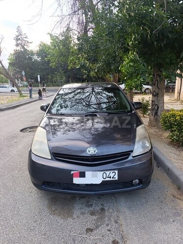 Toyota Prius-1