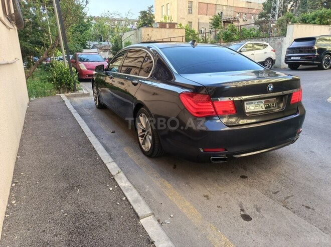 BMW 740-6