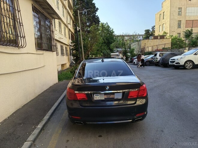 BMW 740-5