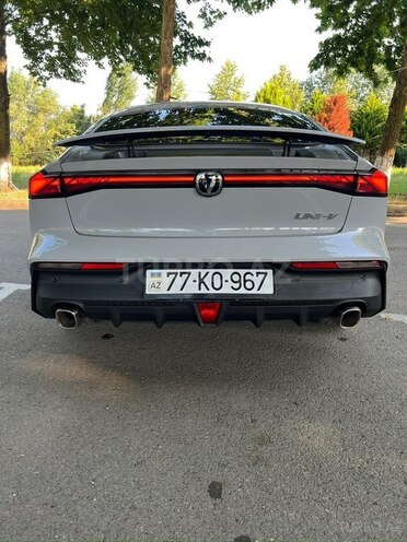 Changan Uni-V iDD-6