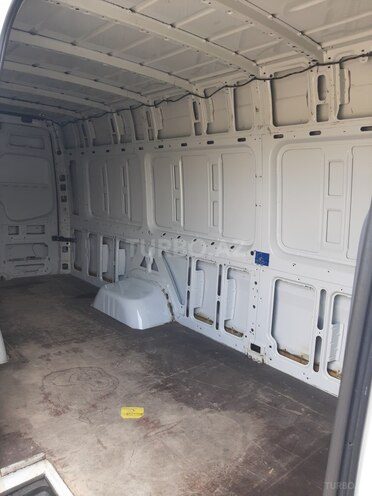 Mercedes Sprinter 516-8
