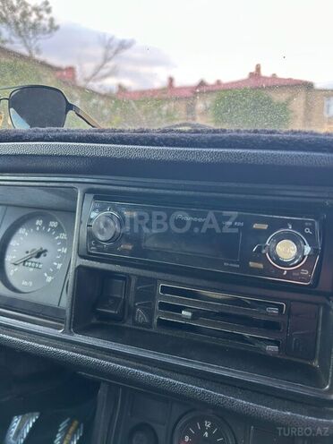 LADA (VAZ) 2107-6