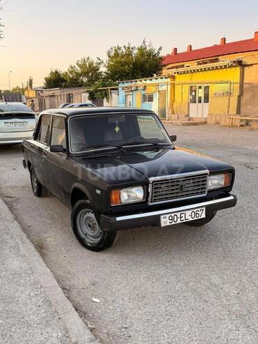 LADA (VAZ) 2107-17