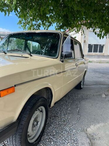 LADA (VAZ) 2106-7