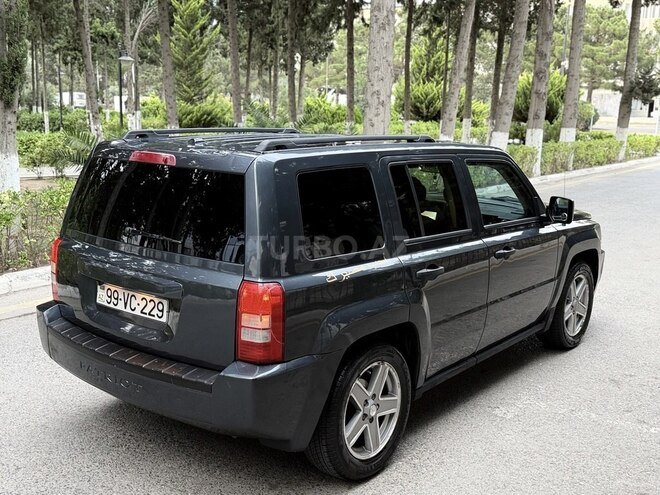 Jeep Patriot-12