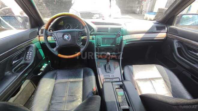 BMW 735-11