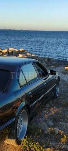 BMW 735-8
