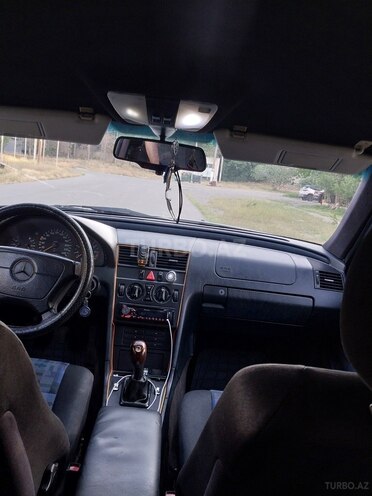 Mercedes C 200-9
