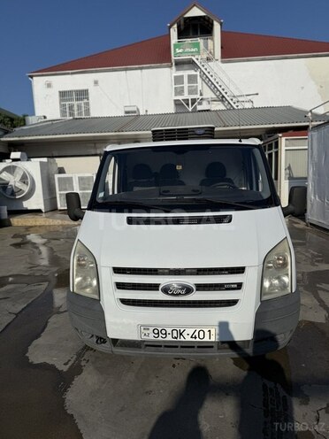 Ford Transit-1