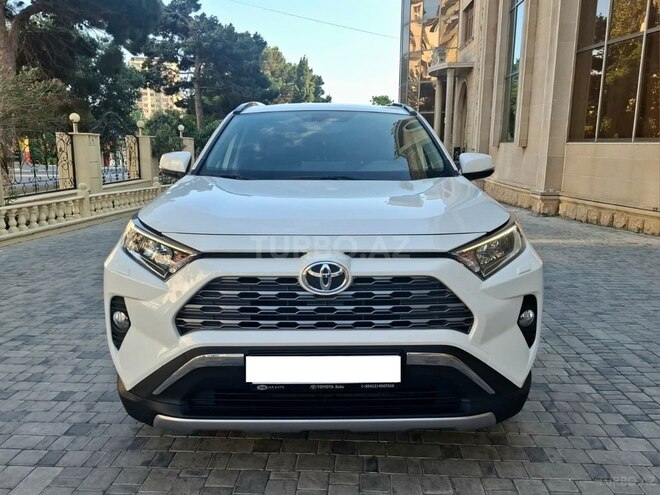 Toyota RAV4-1