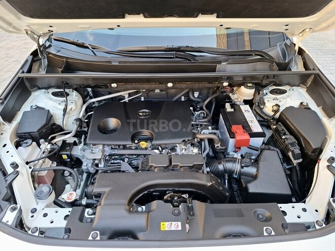 Toyota RAV4-18