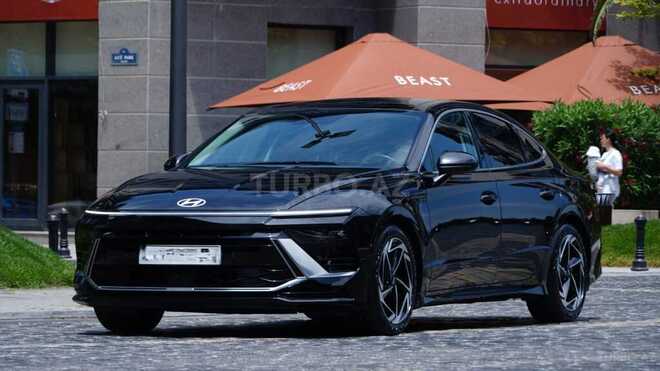Hyundai Sonata-2