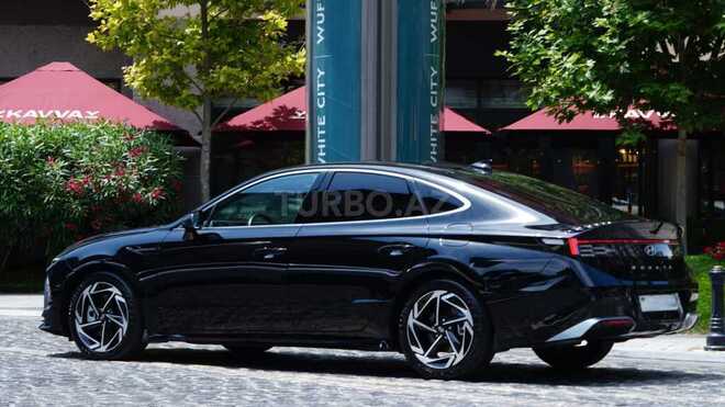 Hyundai Sonata-3