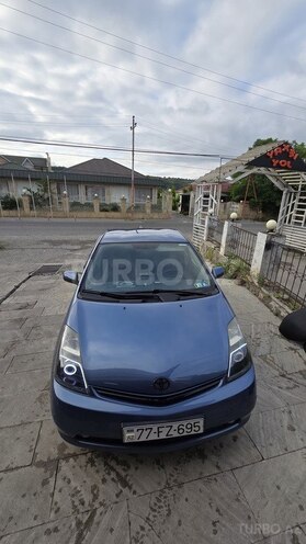 Toyota Prius-2