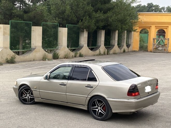 Mercedes C 200-5