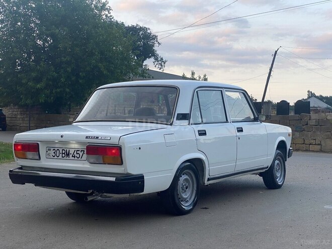 LADA (VAZ) 2107-10