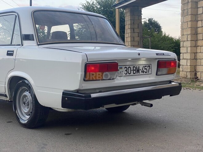 LADA (VAZ) 2107-8