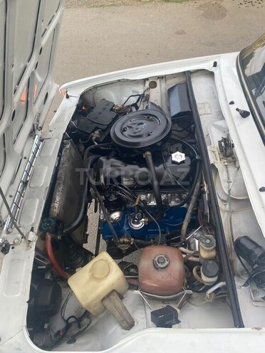 LADA (VAZ) 2107-15