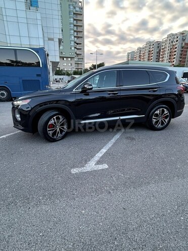 Hyundai Santa Fe-6