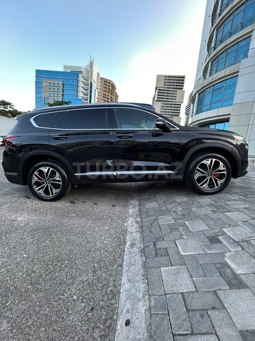 Hyundai Santa Fe-17