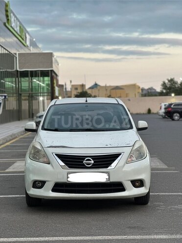 Nissan Sunny-3