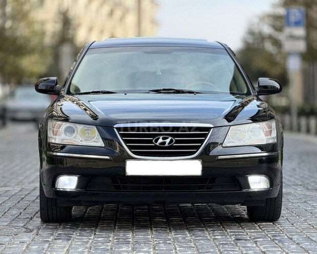 Hyundai Sonata-4
