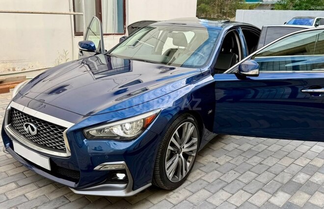 Infiniti Q50S-6