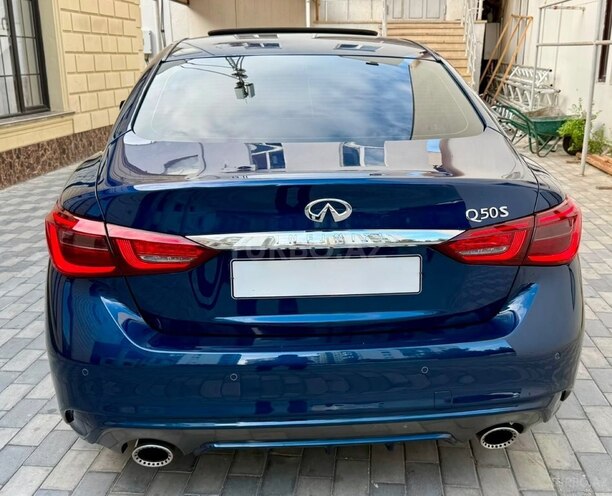 Infiniti Q50S-9