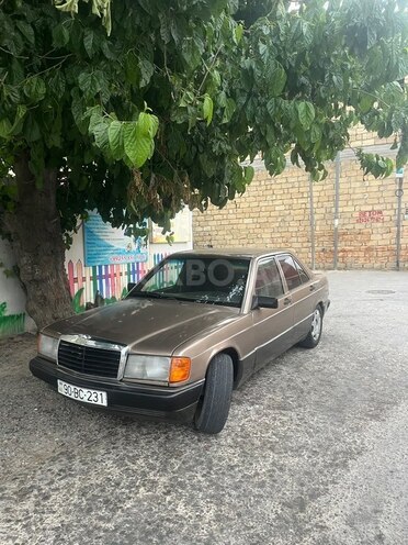Mercedes 190-3