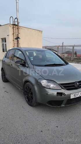 Volkswagen Golf-9