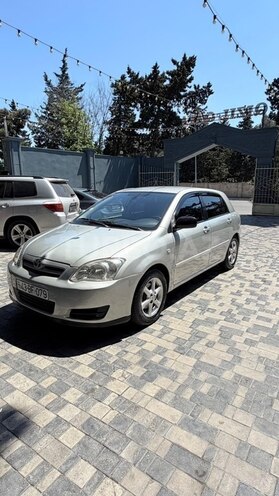 Toyota Corolla-5