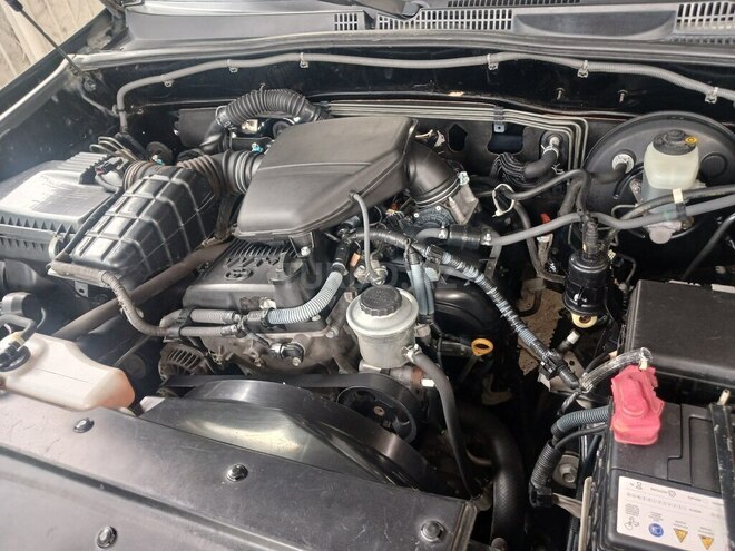 Toyota Land Cruiser Prado-10