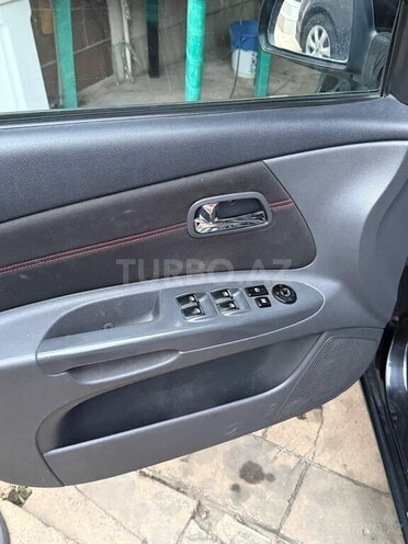 Kia Rio-10
