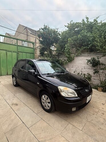 Kia Rio-2