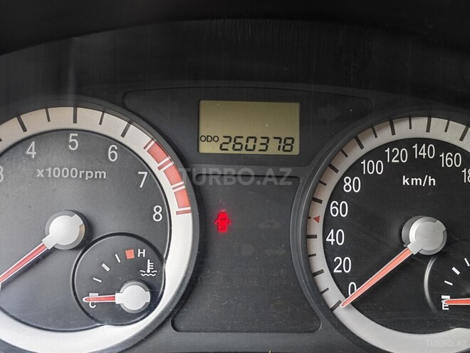 Kia Rio-12