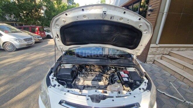 Chevrolet Cobalt-8