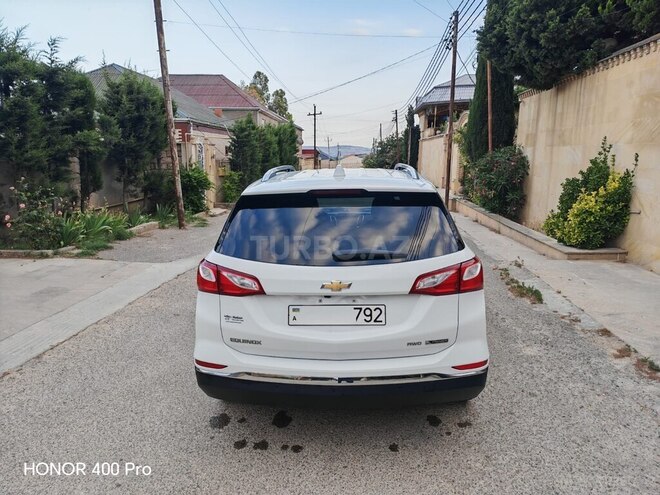 Chevrolet Equinox-2