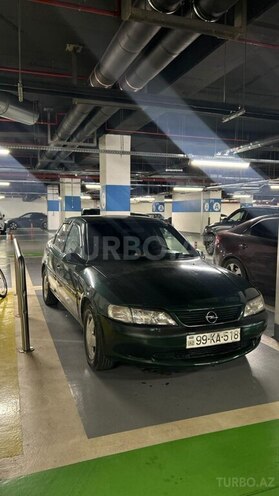 Opel Vectra-4
