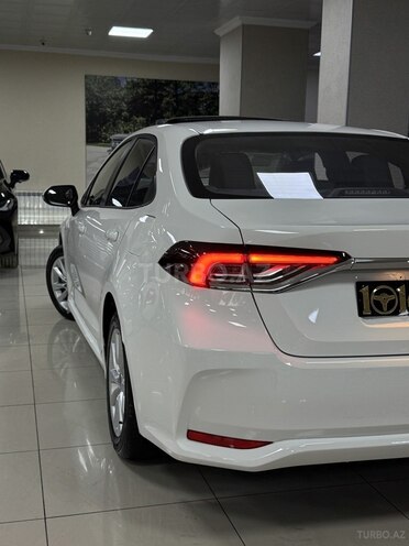 Toyota Corolla-9