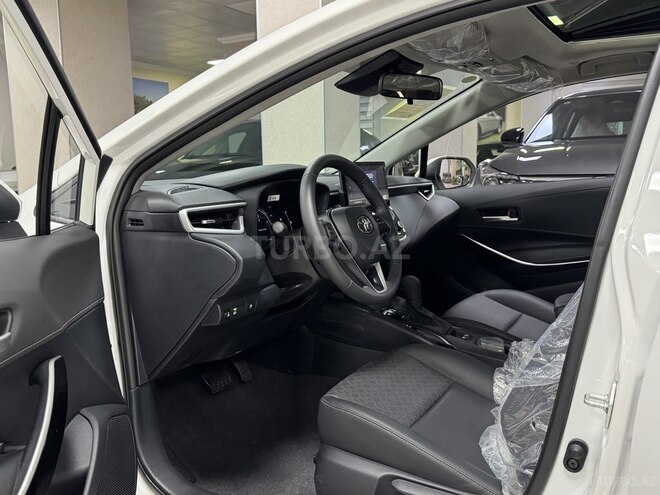 Toyota Corolla-14